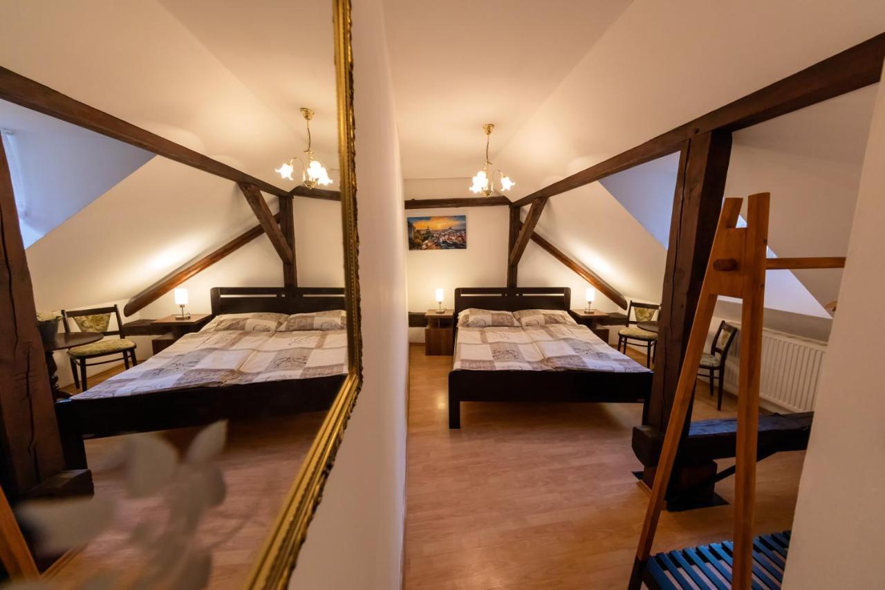 Gasthuis Rosa 3*